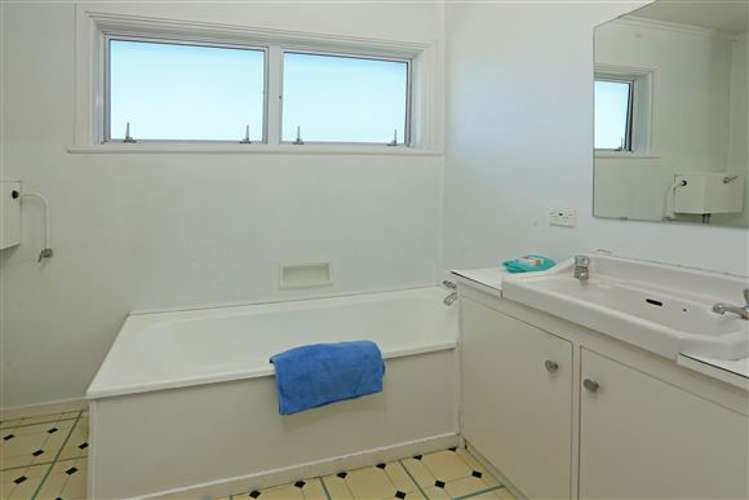 21 Lyndhurst Road Te Atatu South_17