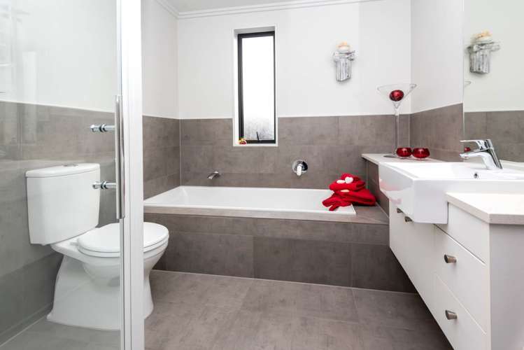 37 Bluegrey Avenue Stonefields_9
