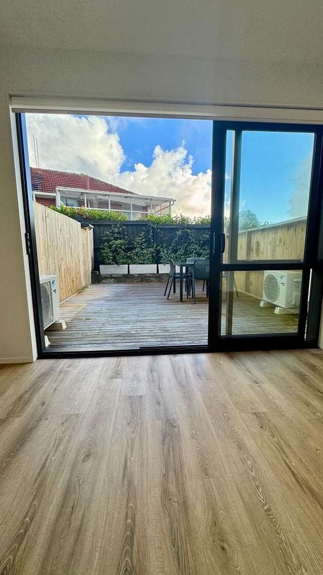 7/25 Vodanovich Road Te Atatu South_3