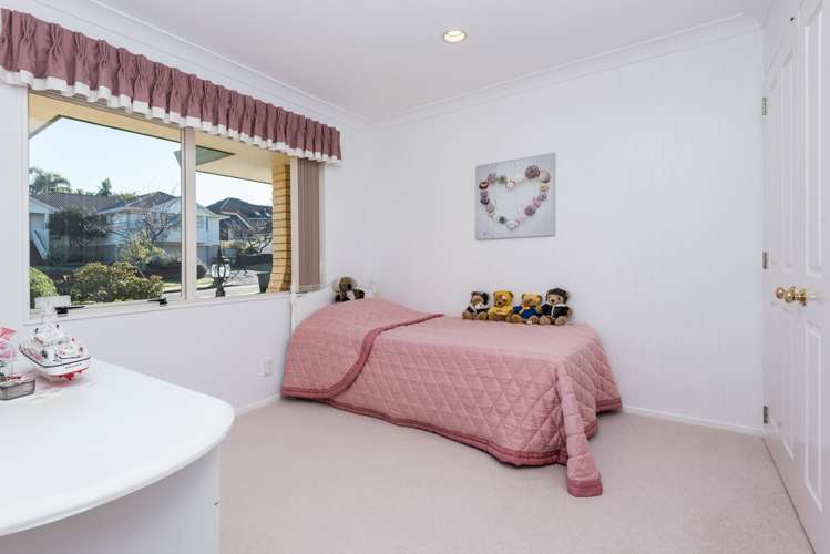 44 Stewart Gibson Place Manurewa_11