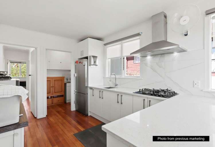 39 Newington Road Henderson_6