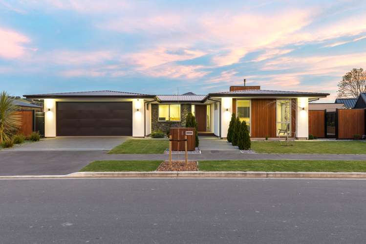 8 Irvines Track Halswell_22