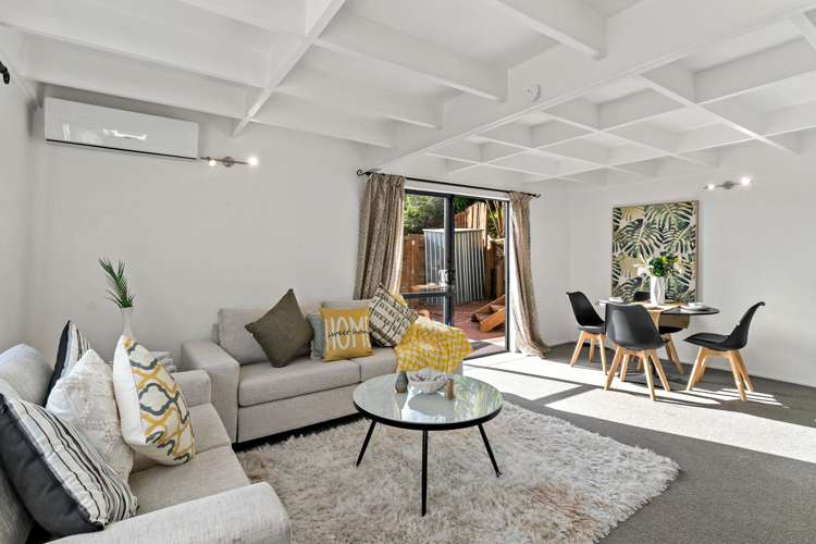 1/147 Spinella Drive Bayview_2