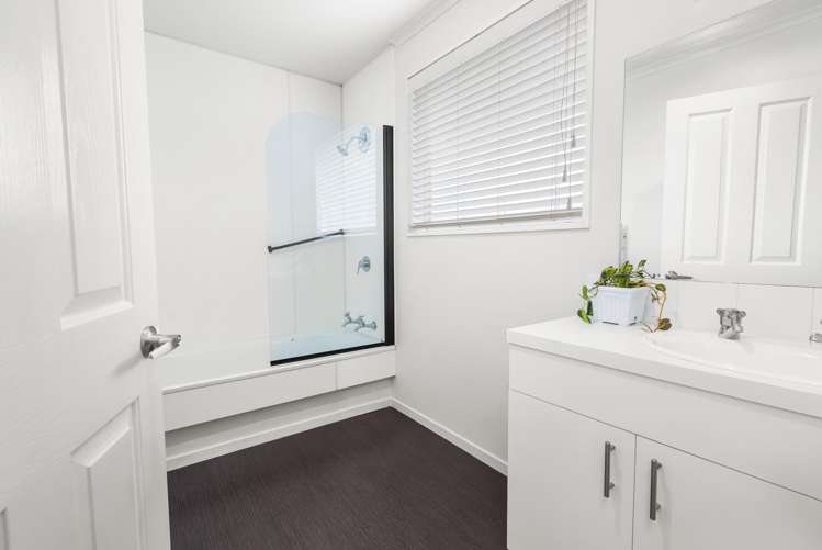 10a Honeysuckle Place Northcote_13