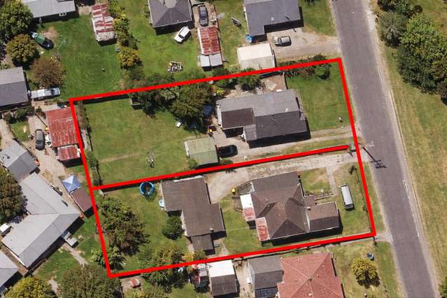 Huge Combined Site: 3 & 5 Westlock Rd!