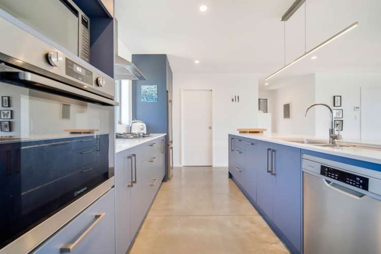 210 Maude Road Kaimiro_9