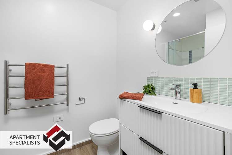 4 Wagener Place Mount Albert_13