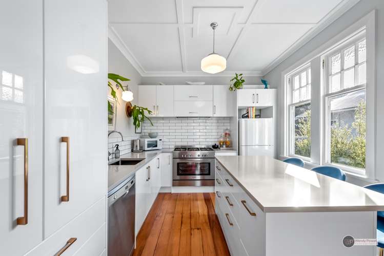 24 Collins Street Petone_16