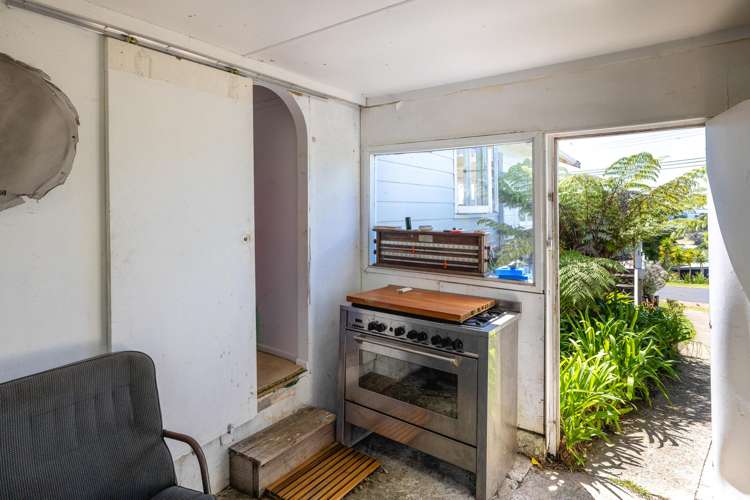 24 Victoria Road South Onetangi_18