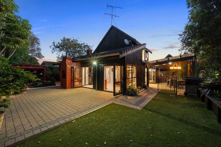 80A Beach Road Mellons Bay_14