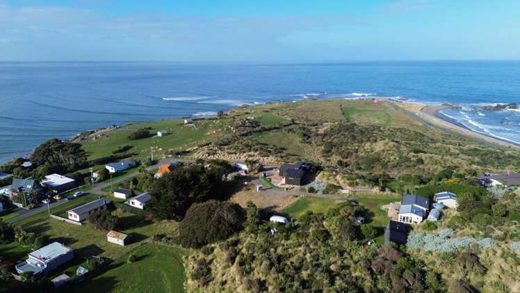 42 Moana Street Riverton_8