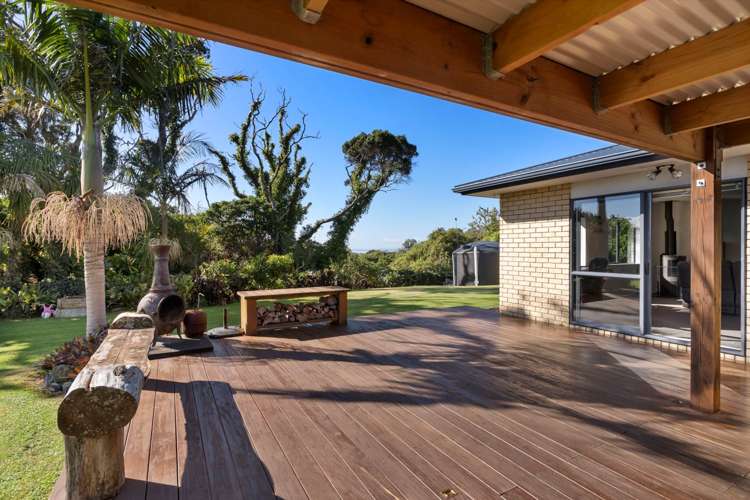 2123 Awhitu Road Pollok_9