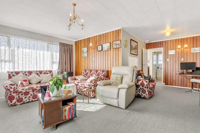 90 / 90A Mount View Drive Mangakakahi_1