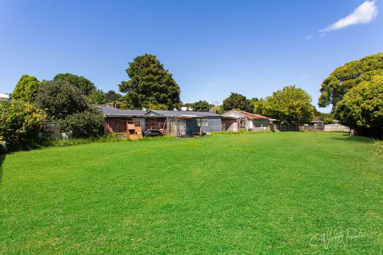 2/14 Trentham Road Papakura_11