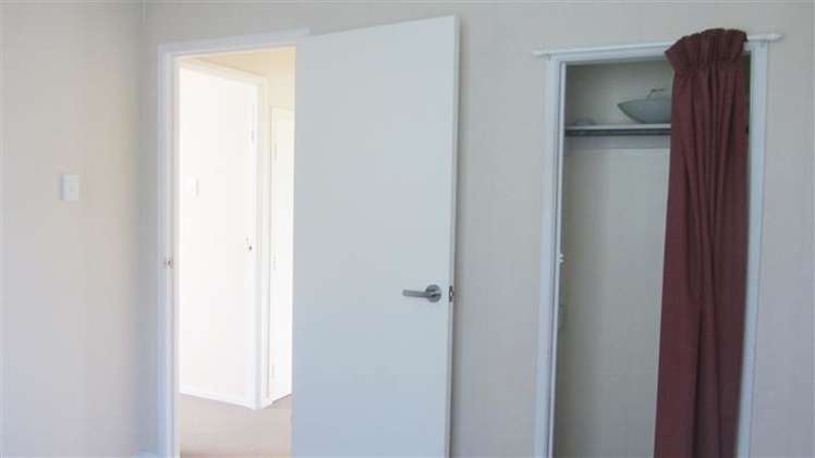 11 Finlow Drive Te Atatu South_10