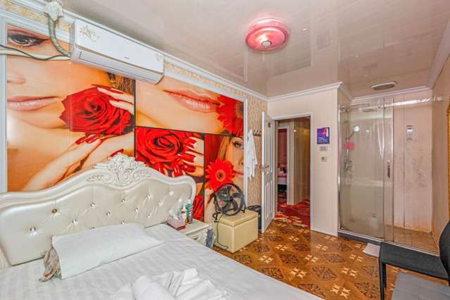 3099 Great North Road New Lynn_4