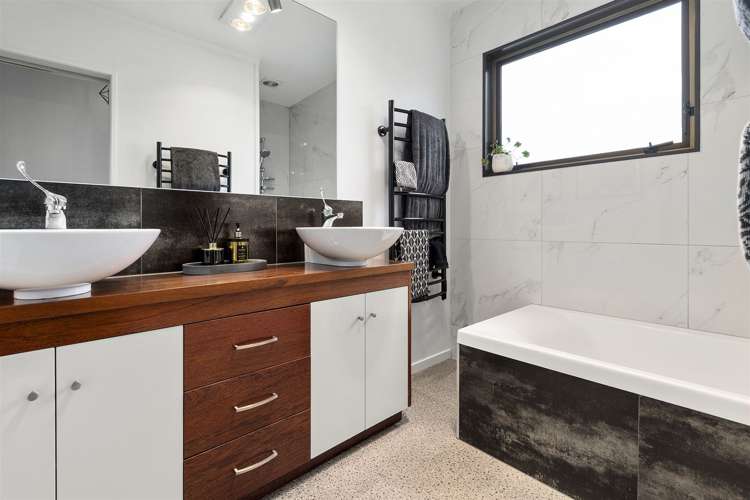 77 Resolution Road Welcome Bay_20