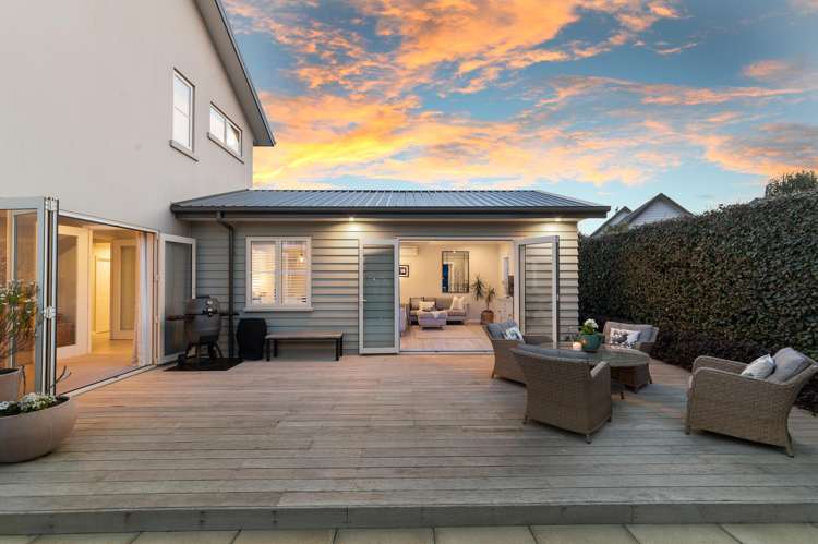 2 Glen Bridge Lane Harewood_13