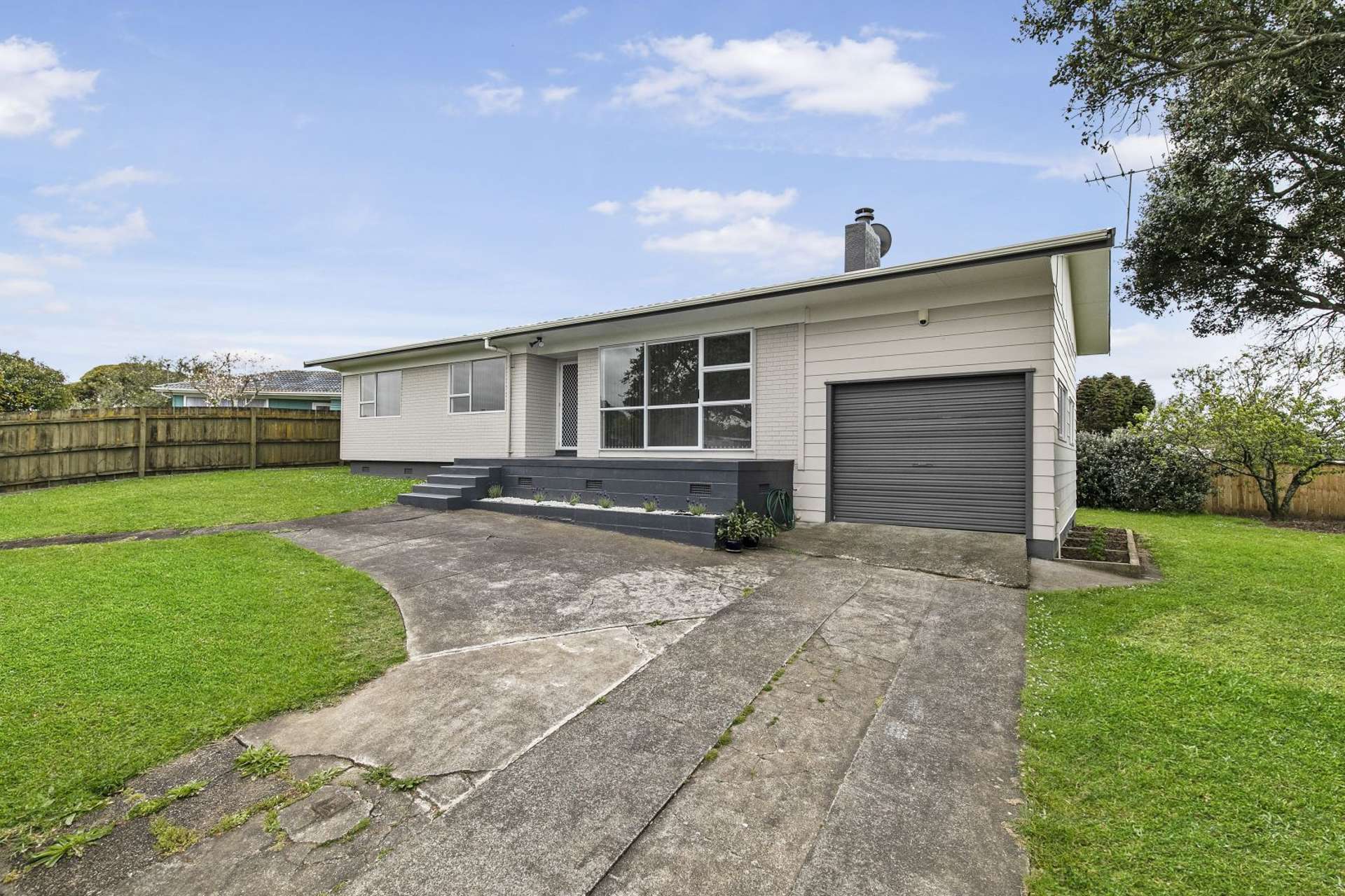 34 Staverton Crescent Mangere_0