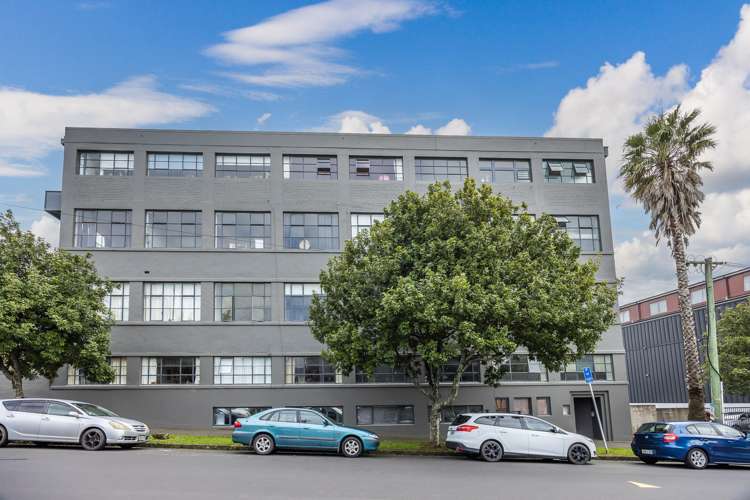 22/3 Akiraho Street Mount Eden_6