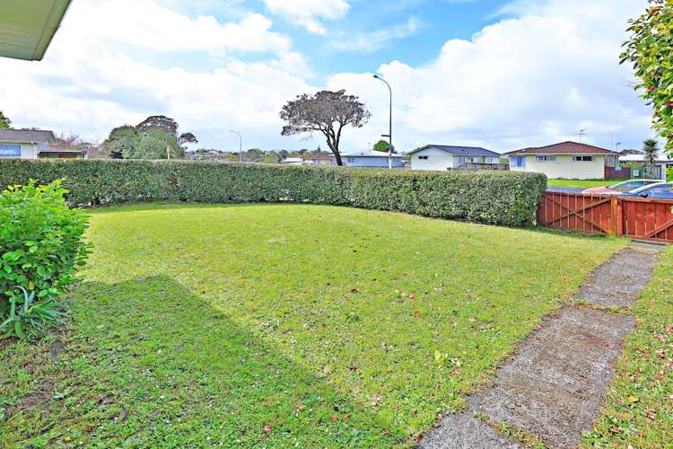 1/147 Mahia Road Wattle Downs_10