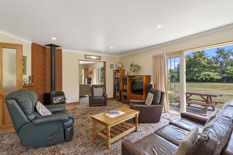 142 River Road Lincoln_5