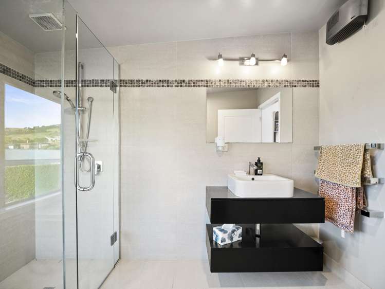 20 Mission Cove Company Bay_31