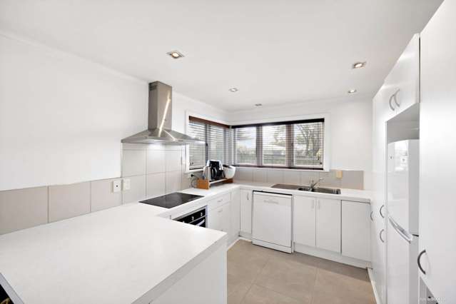 21 McLennan Road Mt Wellington_3