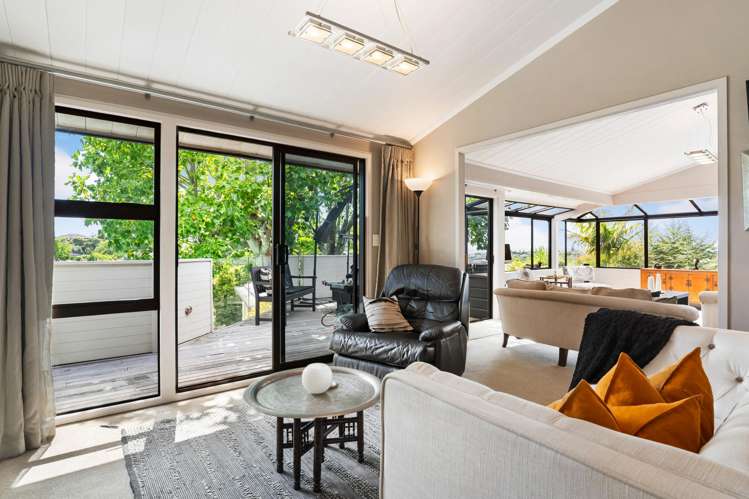 5 Amante Crescent Mairangi Bay_10