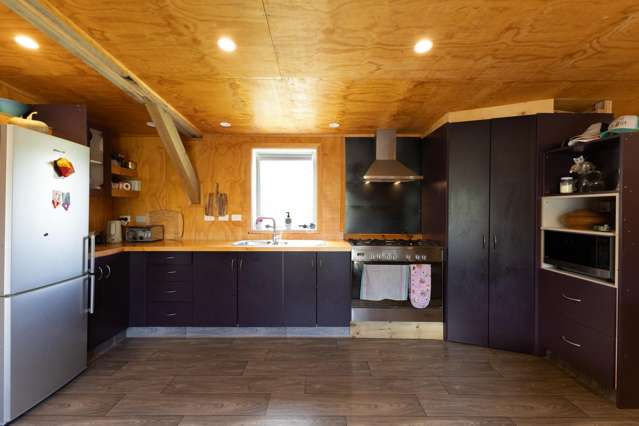 981 Colyton Road Bunnythorpe_1