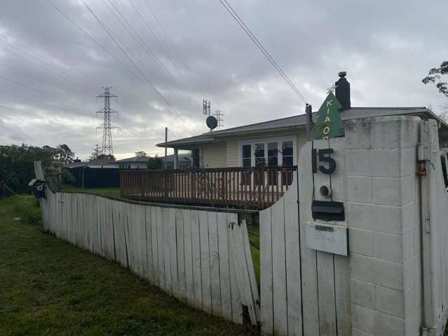 Pet Friendly great location 5 Bedrooms house