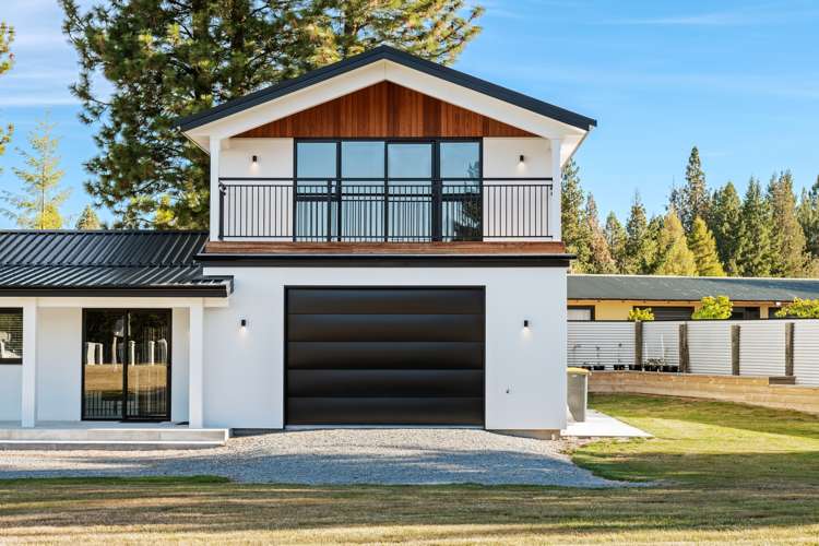 16a North West Arch Twizel_24