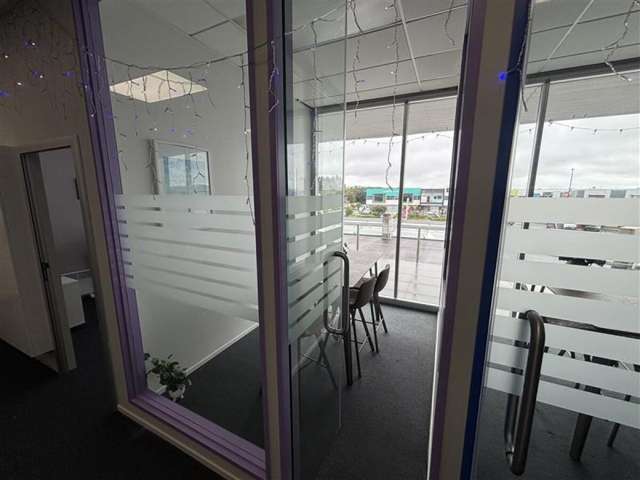 3/1 Bishop Dunn Place Botany Downs_3