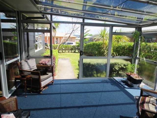 42 Cholmondeley Crescent Whitianga_1