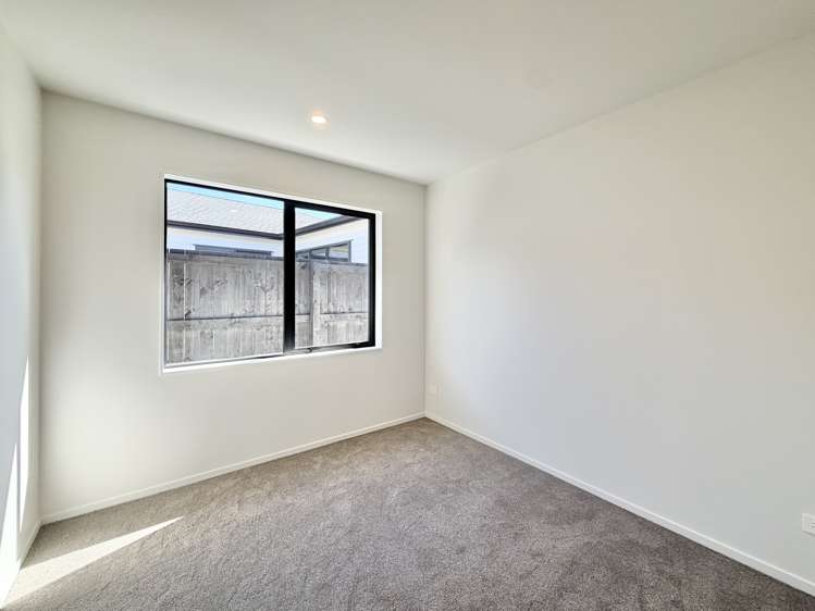 23 Tukutata Crescent Milldale_16