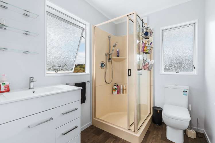 19 Tarrangower Avenue Taumarunui_11