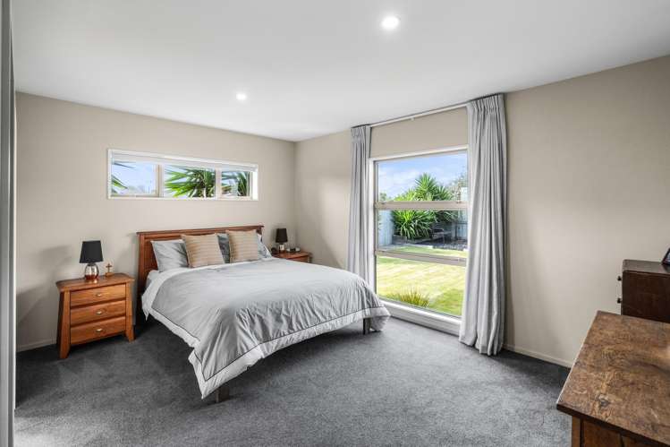 9 St Peters Close Woolston_8