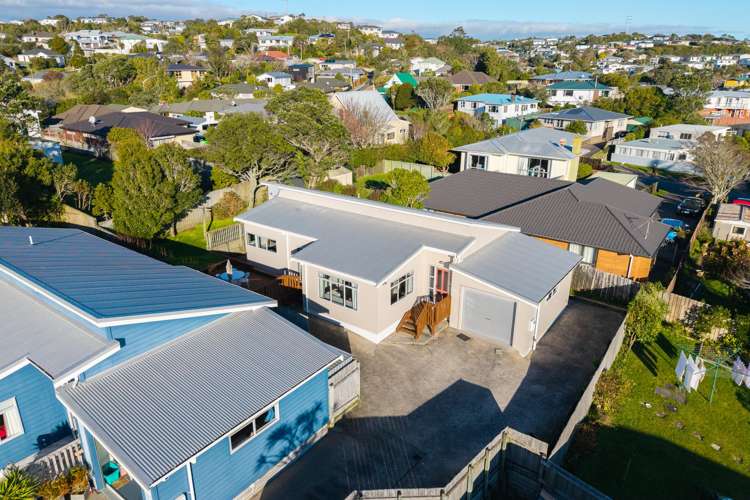 6B Warrington Grove Newlands_17