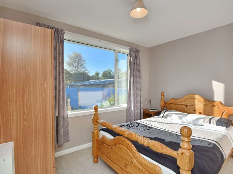 10 Davidson Crescent Hornby_13