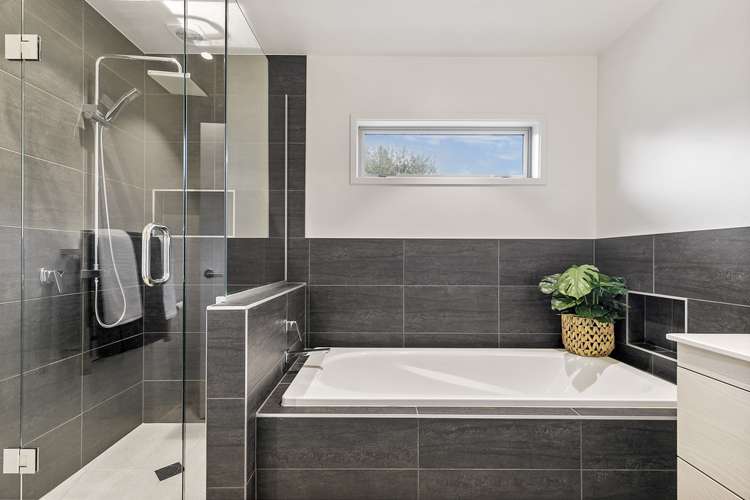 114 Aeroview Drive Beach Haven_9