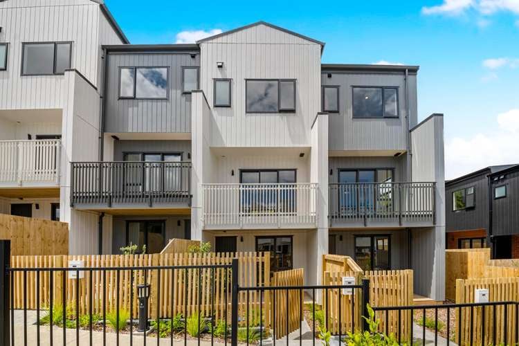 12 Pahoehoe Close_0