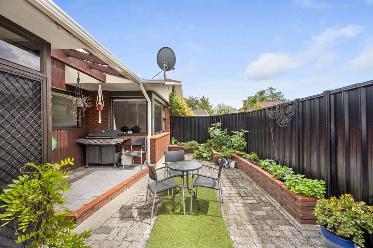 1/702 Tomoana Road Mahora_3