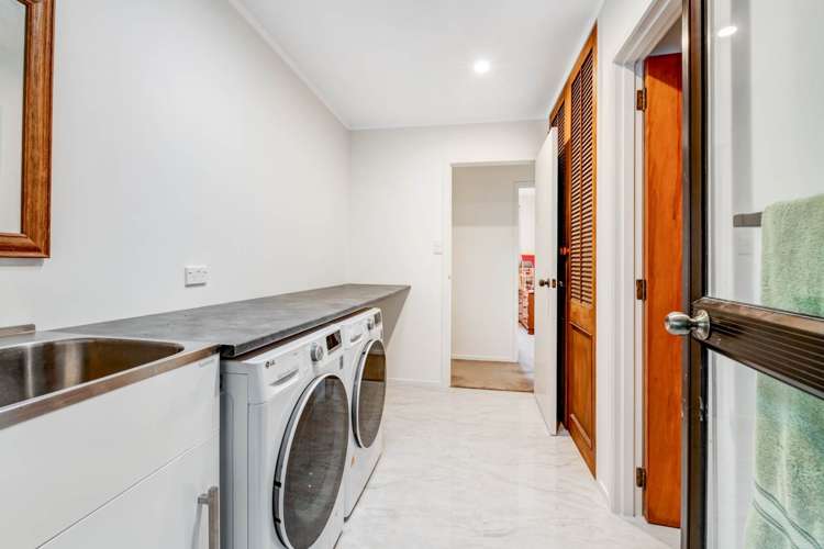 15 Wech Drive Warkworth_11