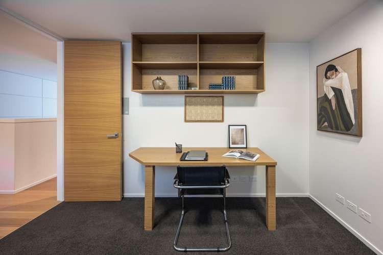 363 Peninsula Road Kelvin Heights_17