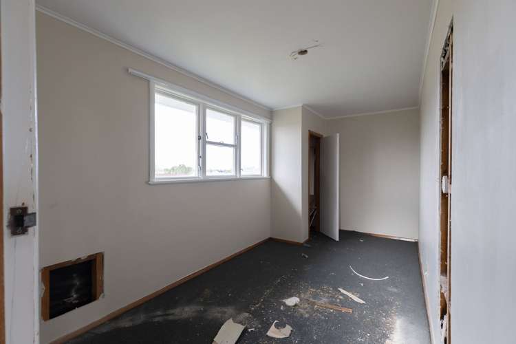 37 Stephens Crescent_5