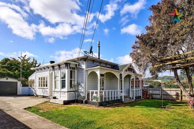 COSY & INVITING HOME LOOKING FOR ITS NEXT FAMILY