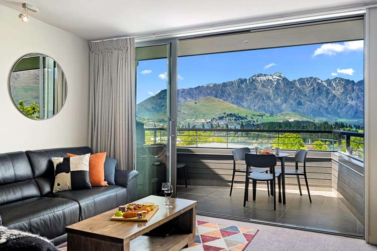 38b Lomond Crescent Queenstown_5