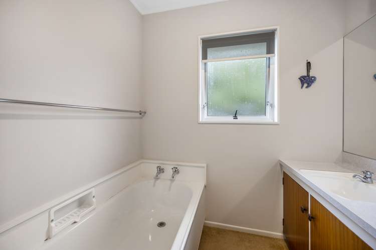 2/3 Murphy Road Taradale_9