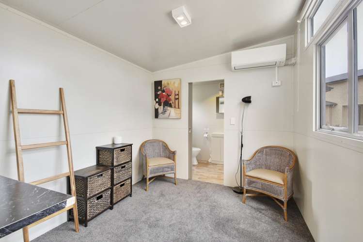 102 Glews Road Cust_44