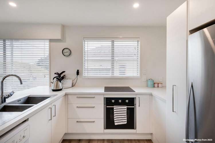 1/161 Marine Parade New Brighton_2
